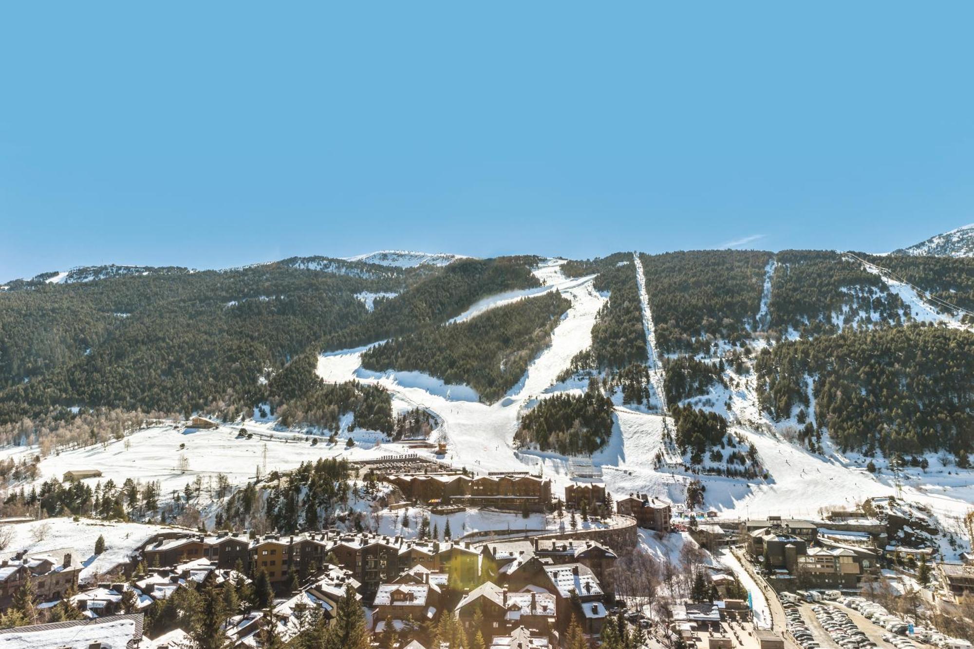 Pierre & Vacances Andorra Alba El Tarter Exterior foto